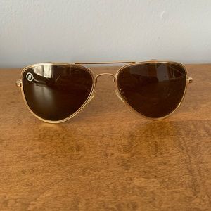 Blenders polarized cat 3 (forty carrot eagle) sunglasses